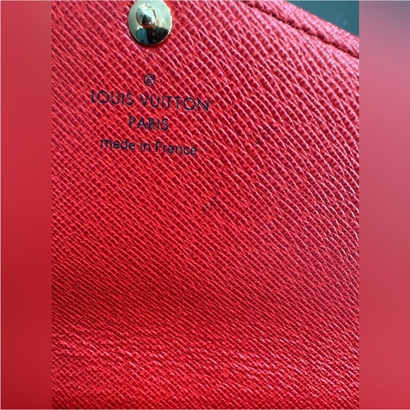 Authentic LOUIS VUITTON Monogram Sarah Jeanne Wallet in Poppy Red M62236 - Picture 11 of 14